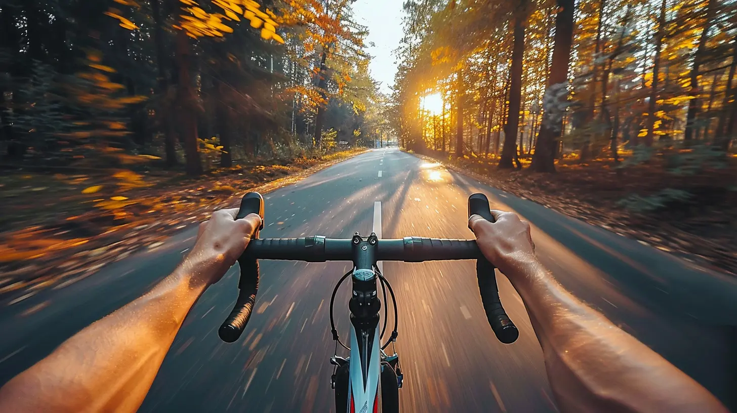 Building Explosive Power with Sprints in Your Cycling Training