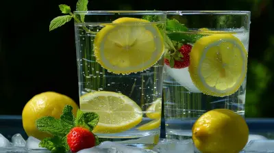 How to Detox After a Weekend of Eating Out