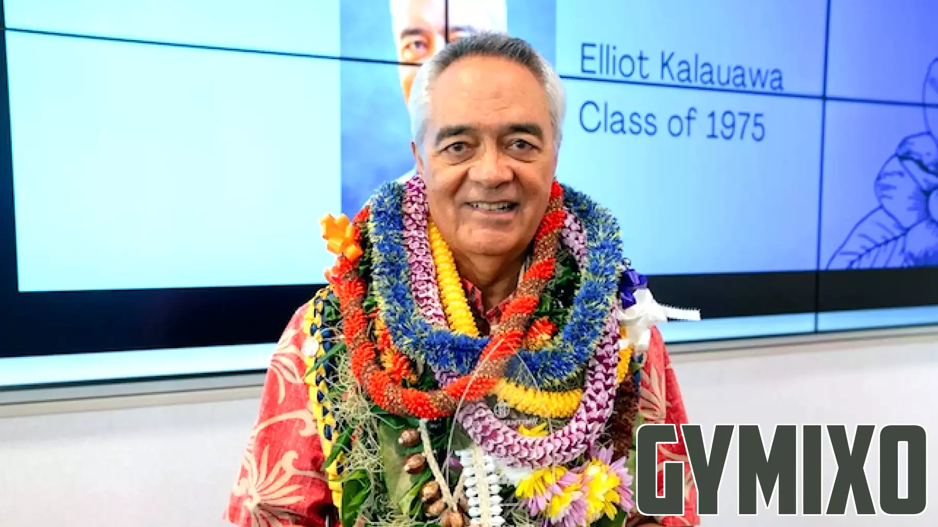 Elliot Kalauawa Recognized with Prestigious Alumni Award
