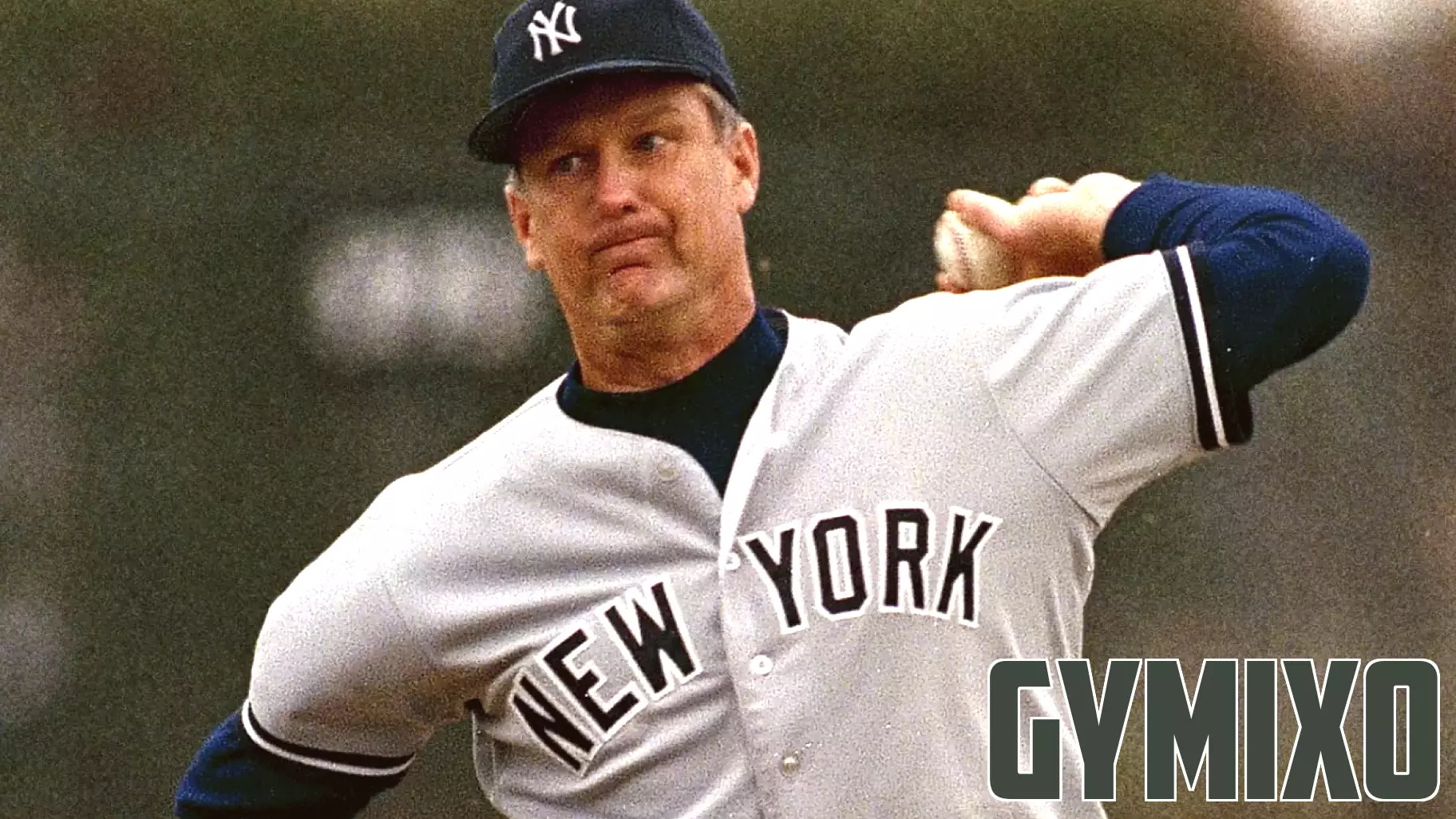 Tommy John misses Old-Timers' Day to continue cancer treatment
